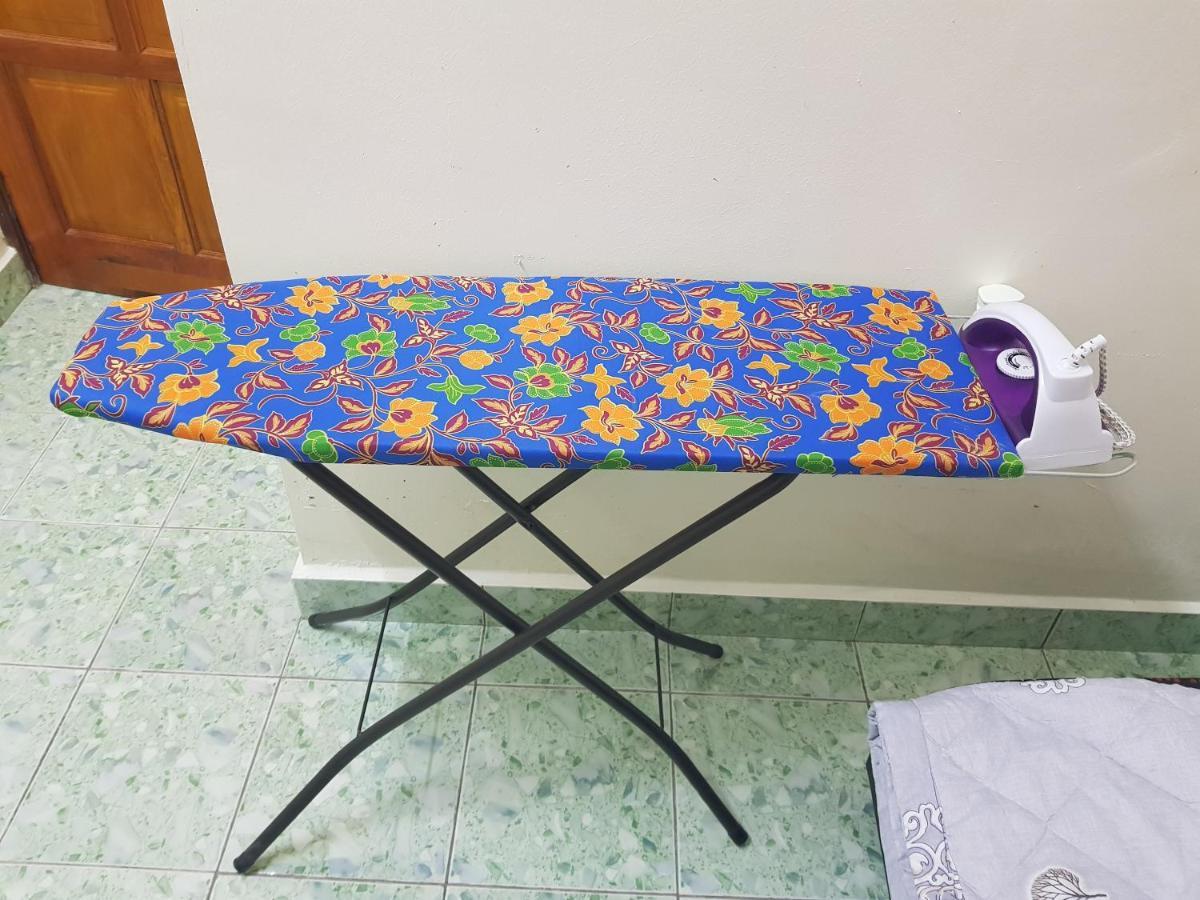 Homestay Che Wan Kuantan Kültér fotó