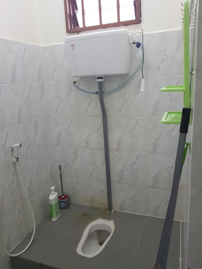 Homestay Che Wan Kuantan Kültér fotó